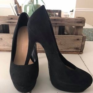 Lauren Conrad Black heel